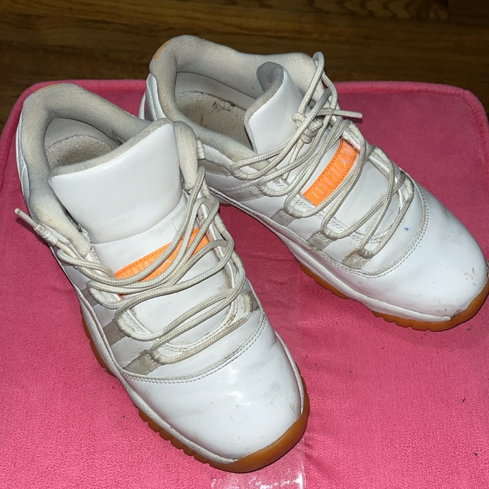 Jordan 11 Retro Low 'Bright Citrus'